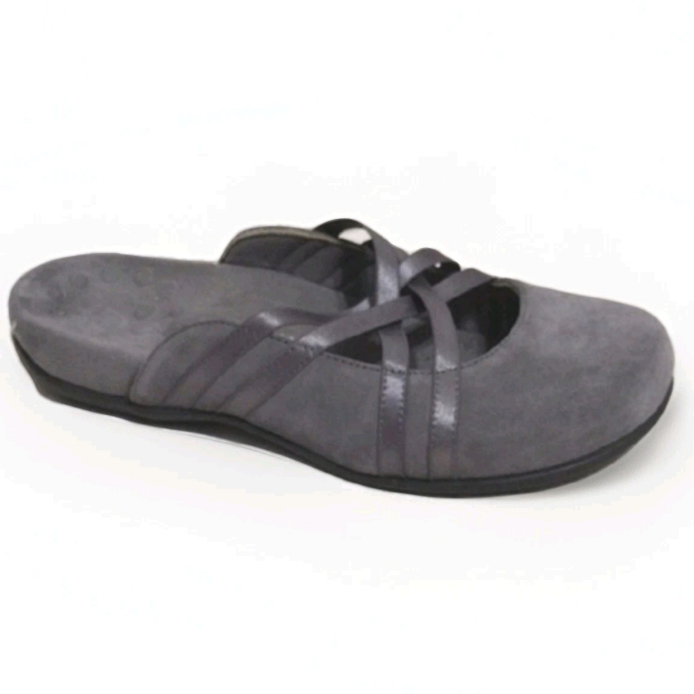 Vionic Gray Suede Leather Claire Mules Slip-On Comfort Chic Minimalist 9 Travel